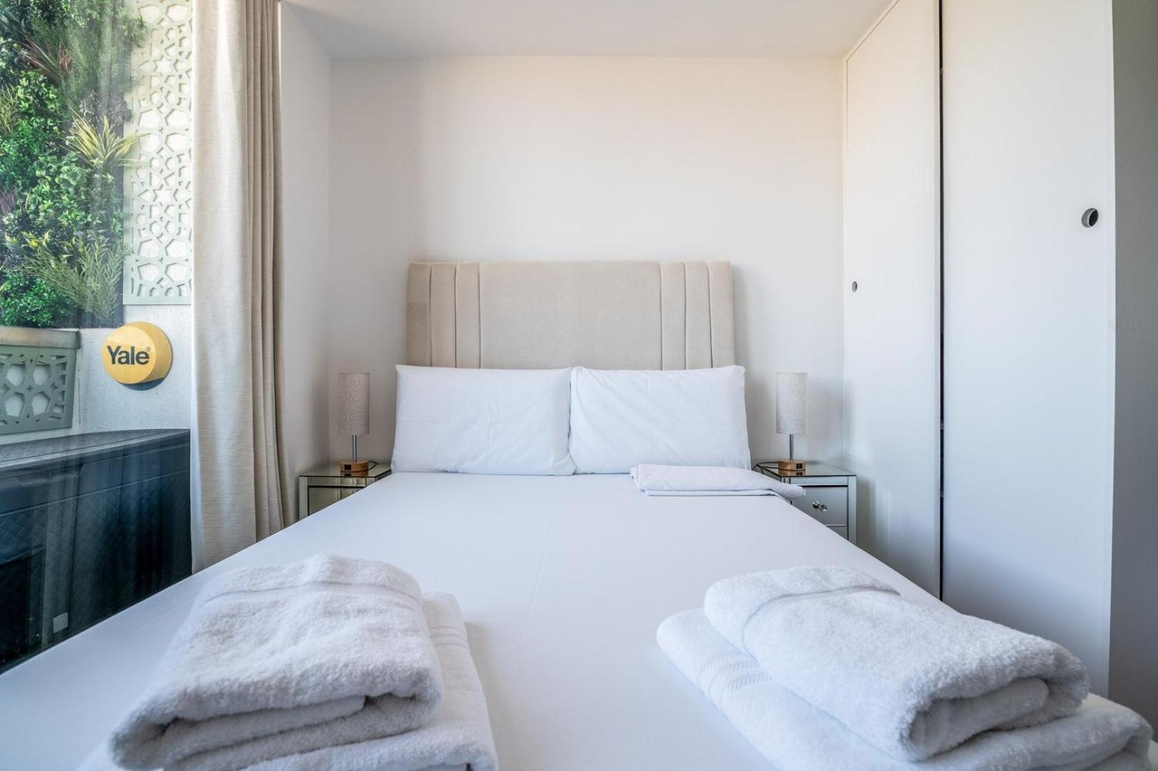 Canary Wharf Retreat With Free Secure Parking London Exterior foto